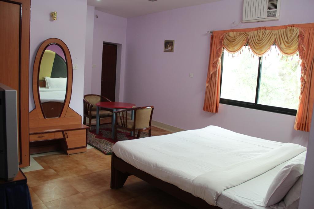Hotel Rajshree Pushkar Oda fotoğraf
